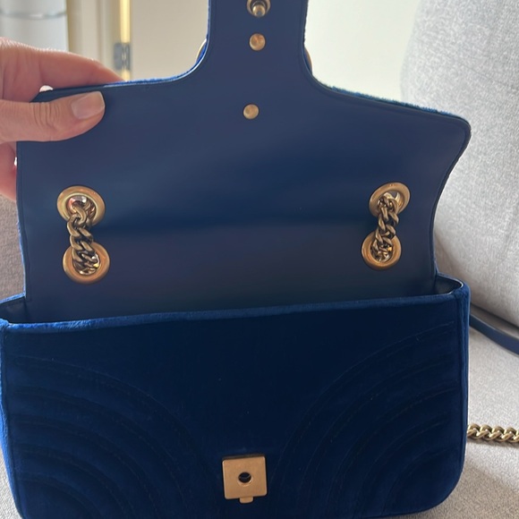 New Gucci GG Velvet Matelasse Small Marmont Shoulder Bag Cobalt Blue - Picture 12 of 17